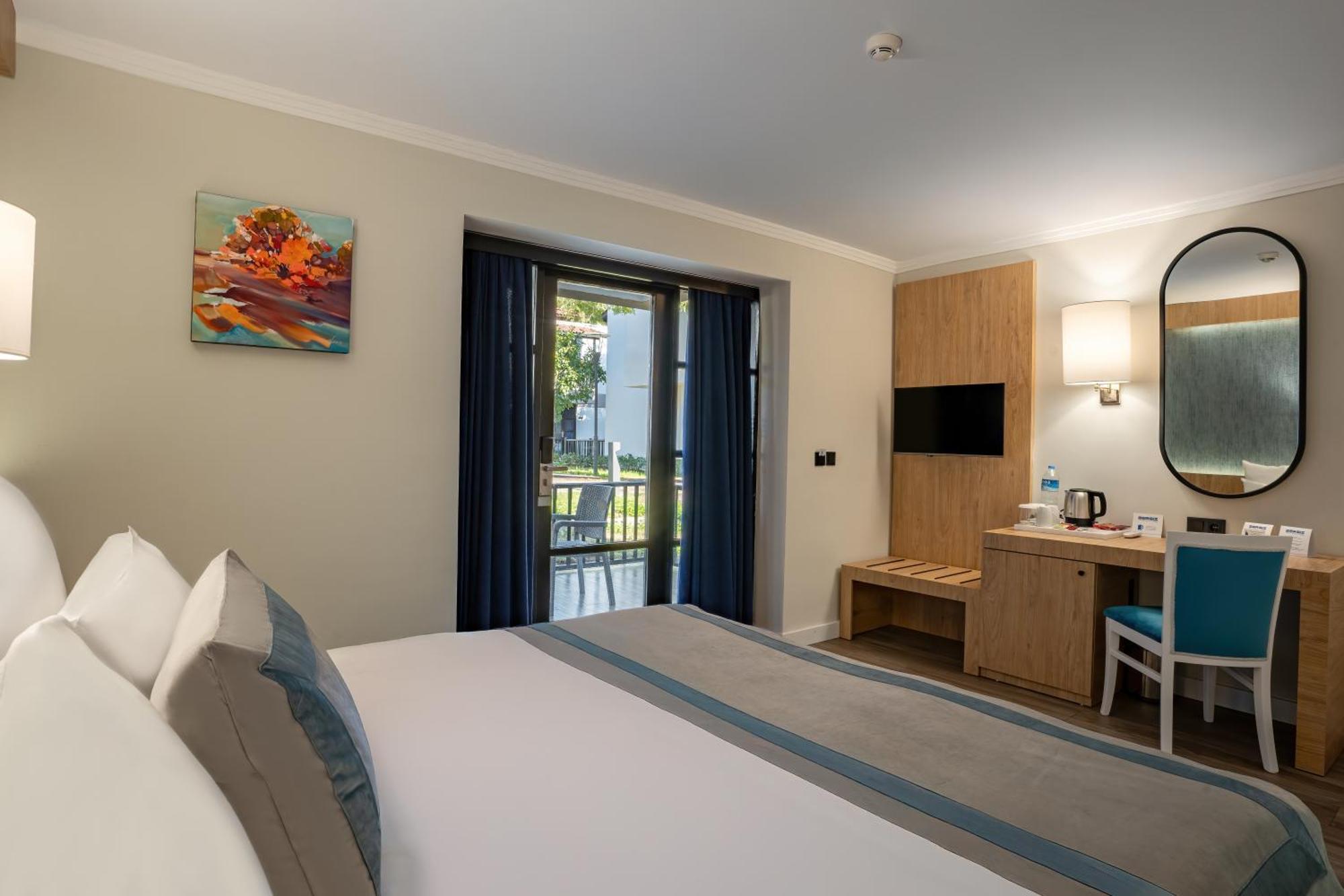 Hotel Bergiz Hotels & Resorts Kemer 5*