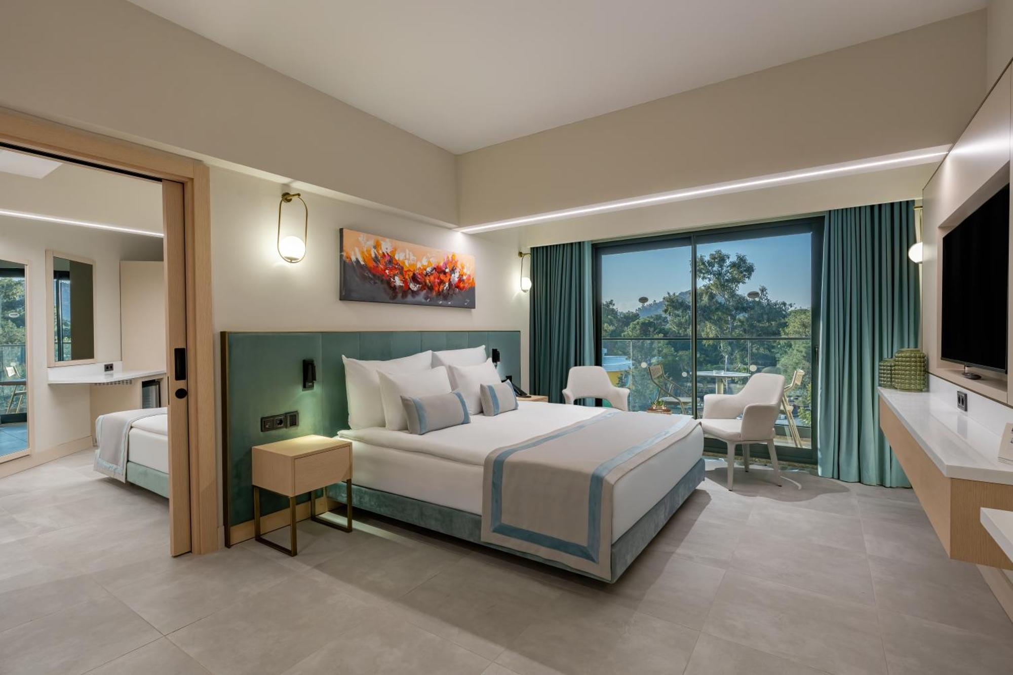 Bergiz Hotels & Resorts Kemer 5*